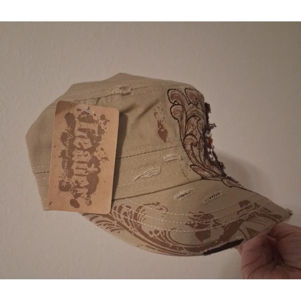 Leader hat cap